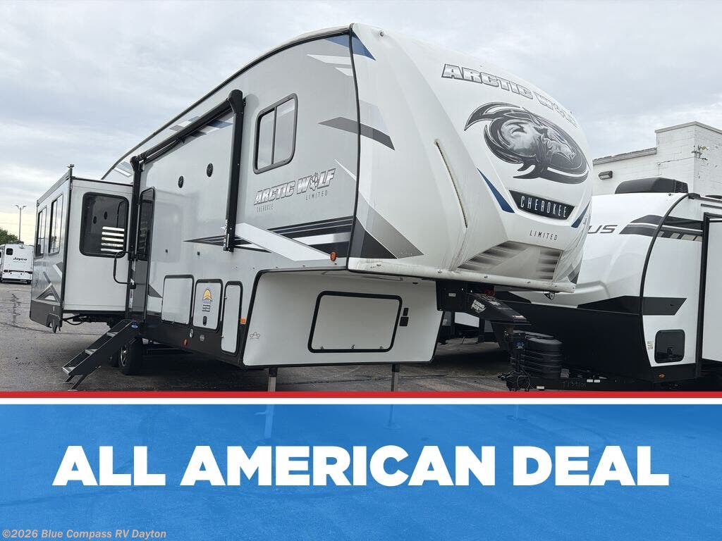 Used 2022 Forest River Cherokee Arctic Wolf 327MB available in New Carlisle, Ohio