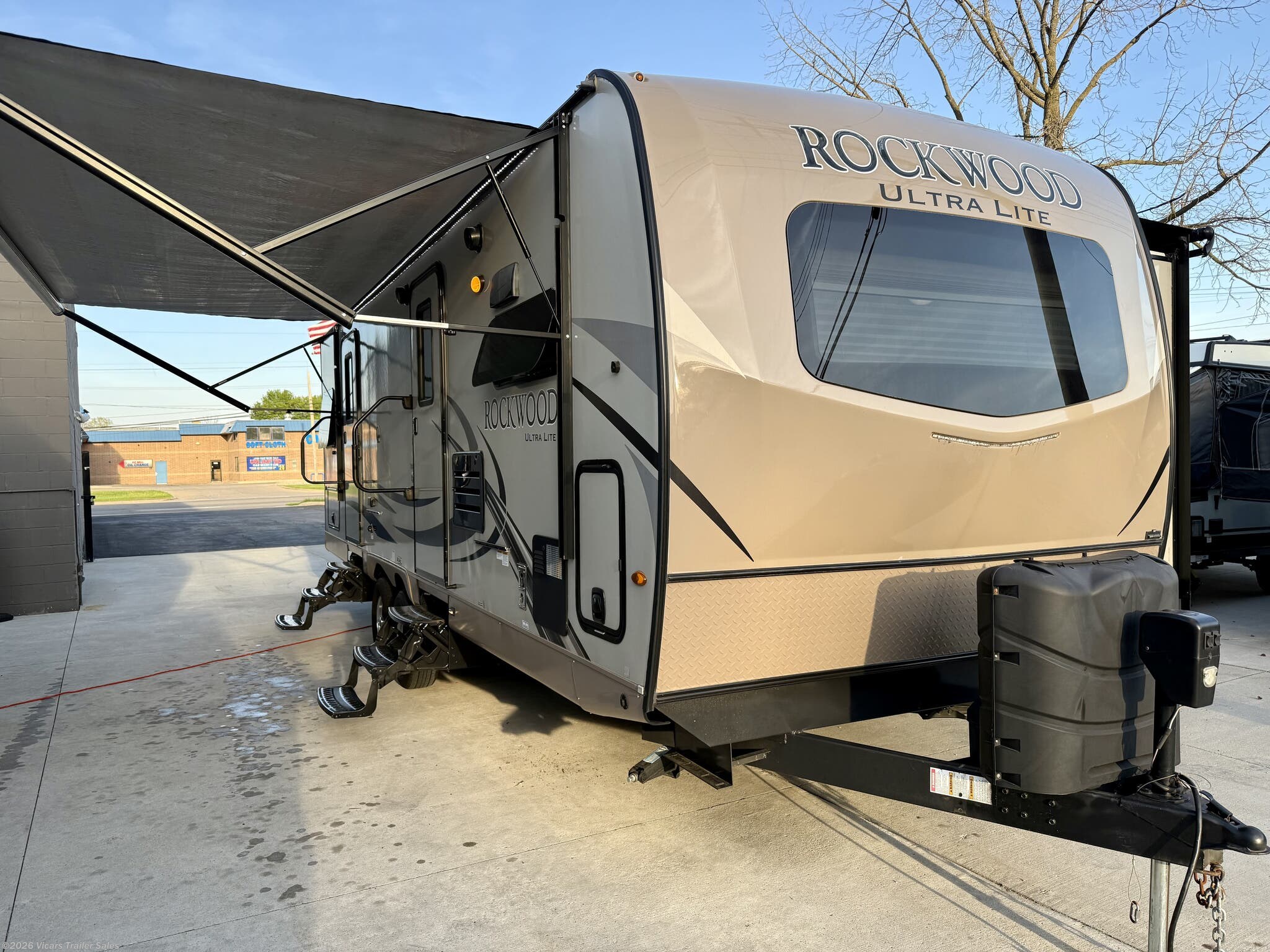 Used 2018 Forest River Rockwood Ultra Lite 2608SB available in Taylor, Michigan