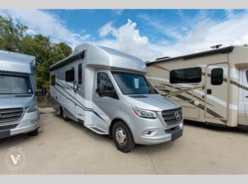 New 2022 Tiffin Wayfarer 25 TW available in Fort Worth, Texas
