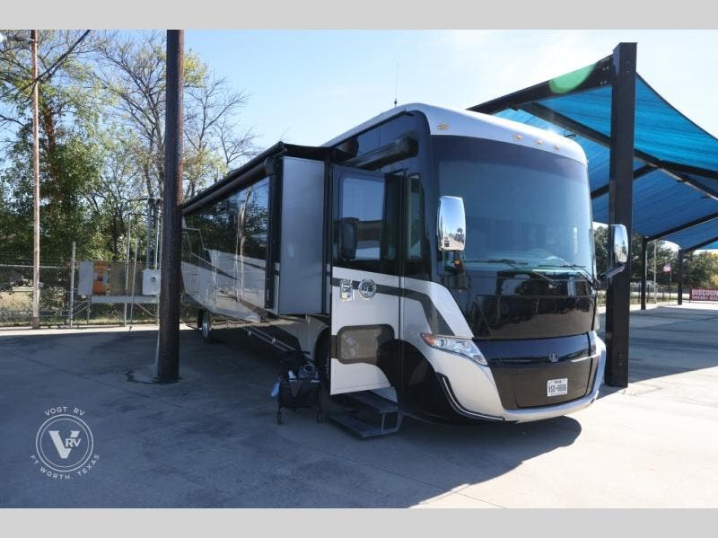 Used 2025  Tiffin Byway 38 CL by Tiffin from Vogt Family Fun Center  in Fort Worth, TX