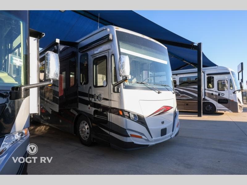 New 2026  Tiffin Allegro Red 37 BA by Tiffin from Vogt Family Fun Center  in Fort Worth, TX