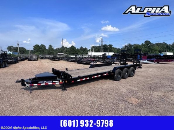 2022 Load Trail CB21 83" x 24' Triple Axle available in Pearl, MS