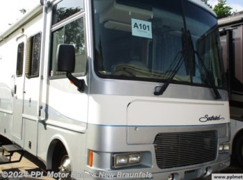 Used 1998 Fleetwood Southwind 35S available in New Braunfels, Texas