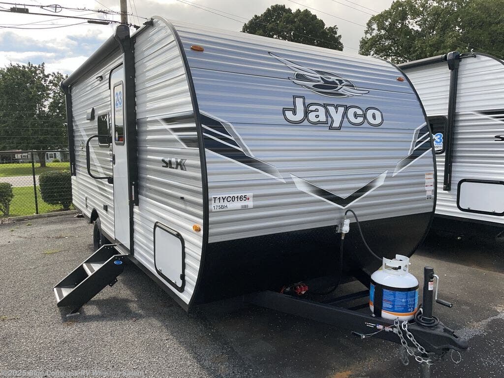 New 2026 Jayco Jay Flight SLX 175BH available in Rural Hall, North Carolina
