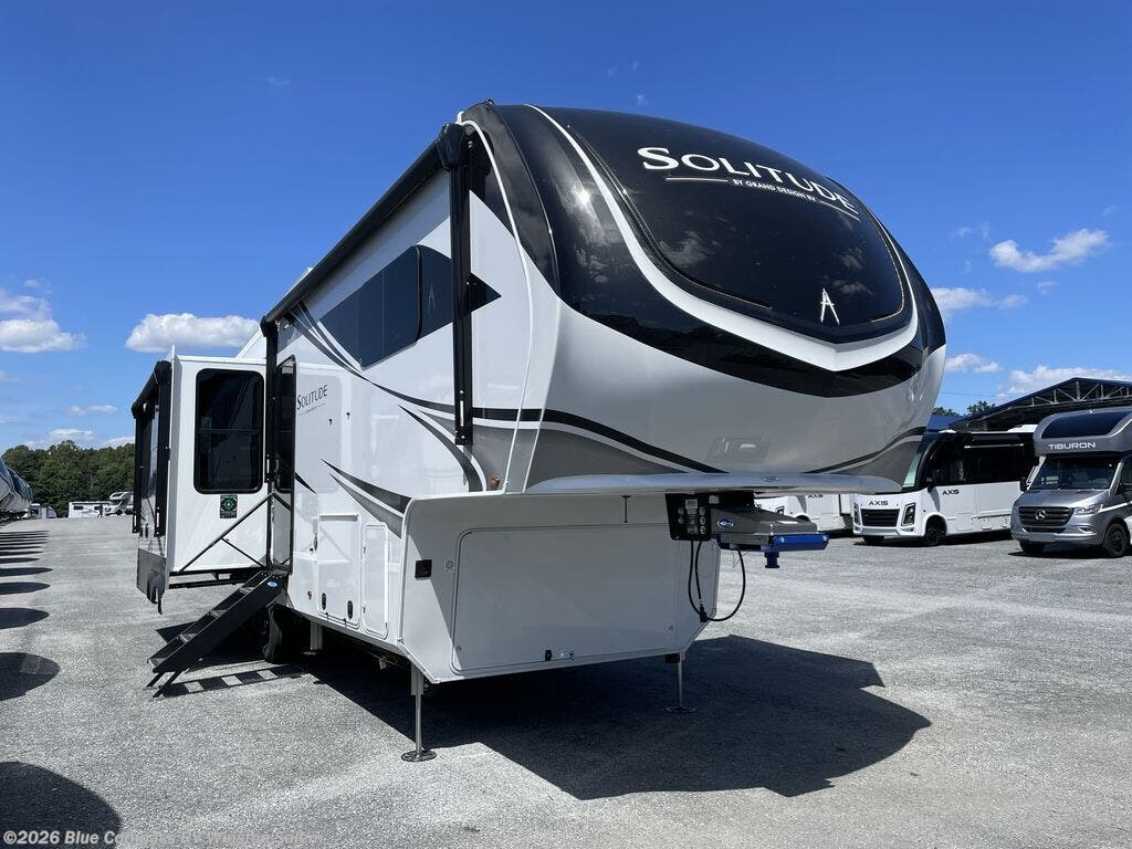 New 2026 Grand Design Solitude 310GK available in Rural Hall, North Carolina