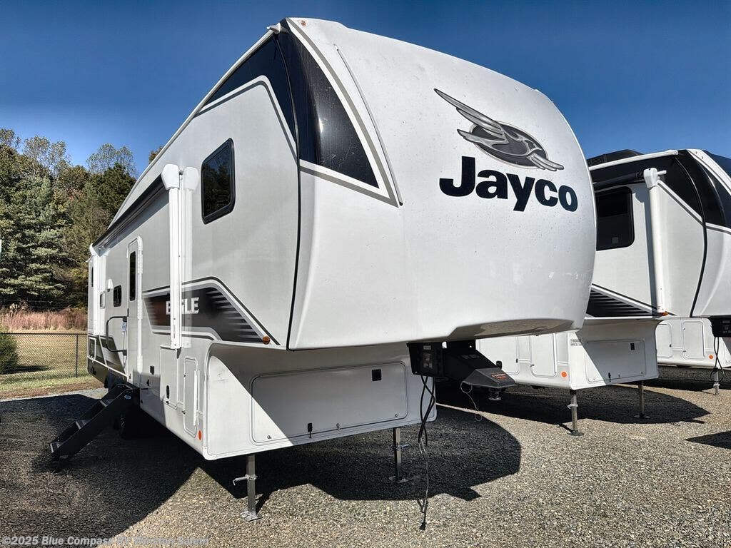 New 2026 Jayco Eagle SLE 28BHU available in Rural Hall, North Carolina