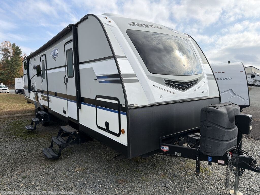 Used 2018 Jayco White Hawk 31BH available in Rural Hall, North Carolina