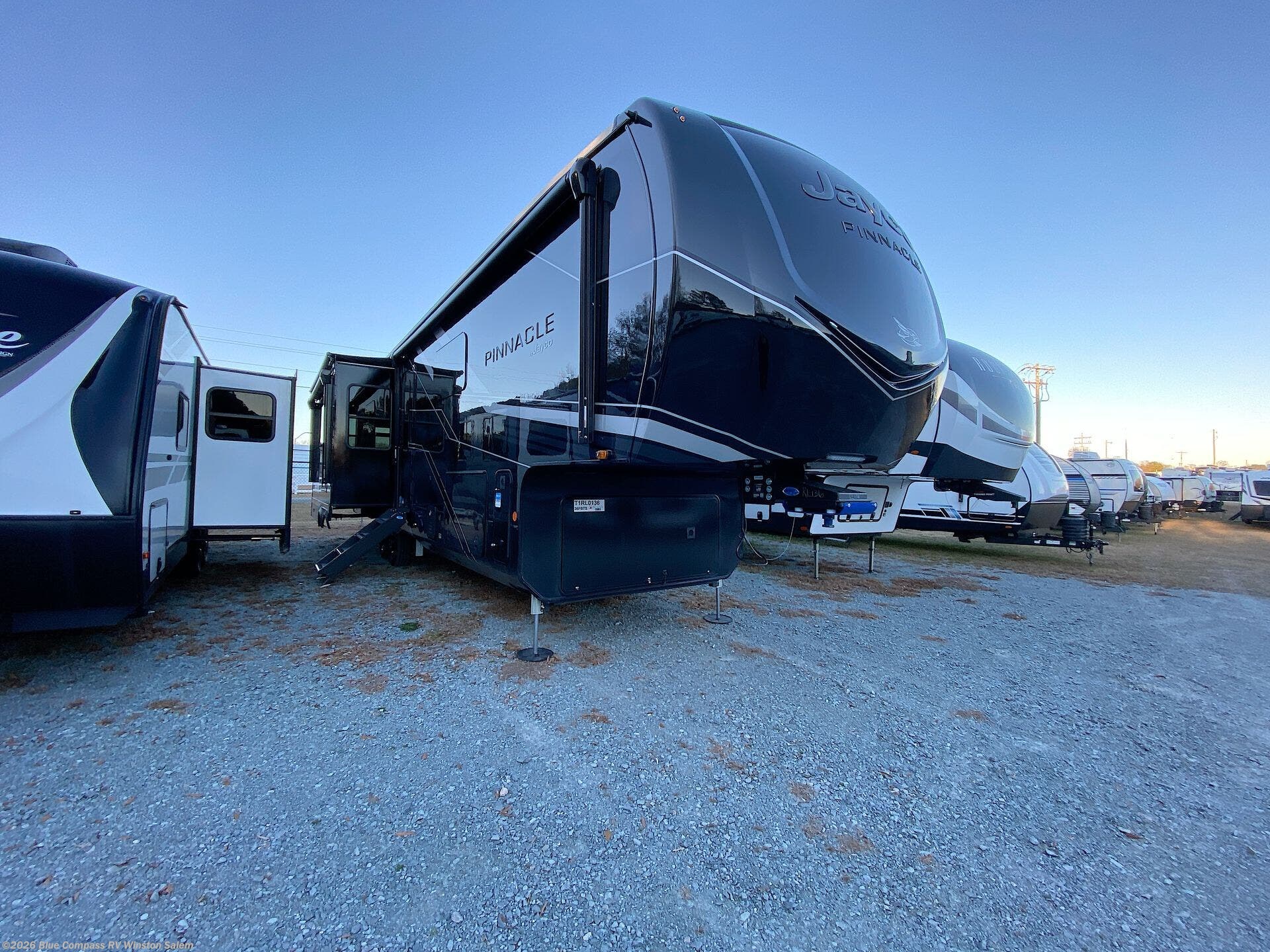 New 2026 Jayco Pinnacle 36FBTS available in Rural Hall, North Carolina