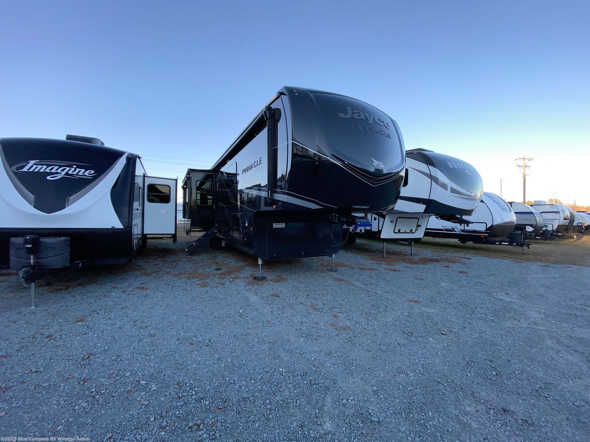 New 2026 Jayco Pinnacle 36FBTS available in Rural Hall, North Carolina