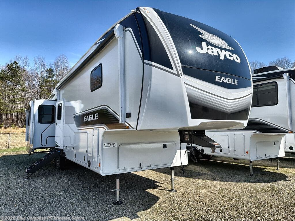 New 2026 Jayco Eagle 335LSTS available in Rural Hall, North Carolina