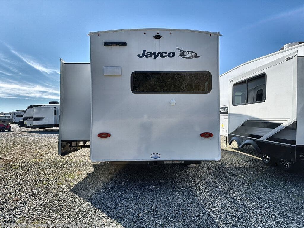 New 2026 Jayco Eagle SLE 24MLE available in Rural Hall, North Carolina