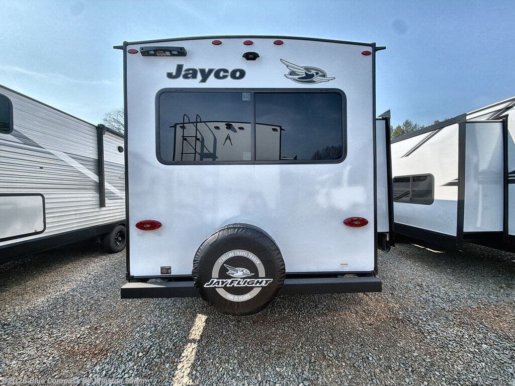 New 2026 Jayco Jay Flight SLX 334RTS available in Rural Hall, North Carolina