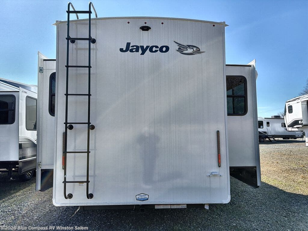 New 2026 Jayco Eagle 335LSTS available in Rural Hall, North Carolina