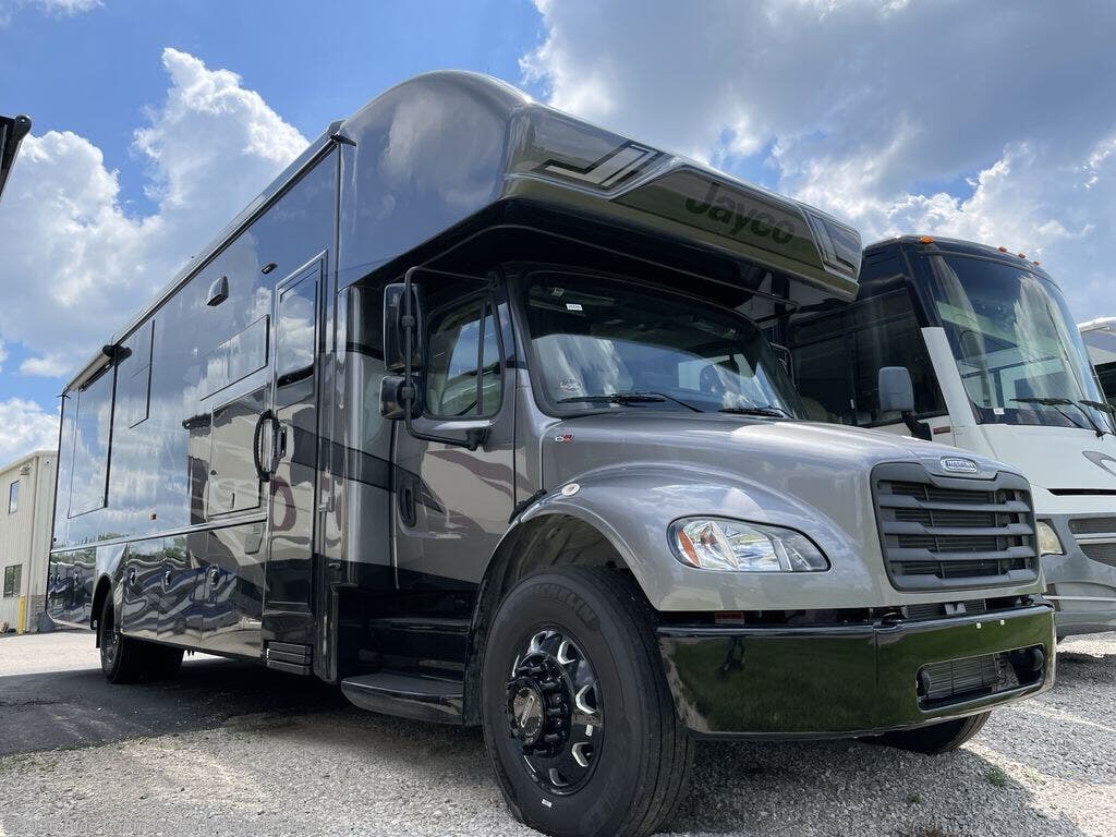 New 2027 Jayco Seneca Prestige 37K available in Rural Hall, North Carolina