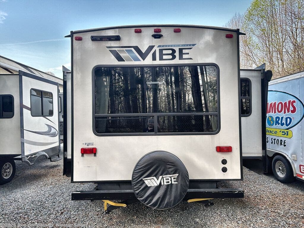 Used 2023 Forest River Vibe 28RL available in Rural Hall, North Carolina