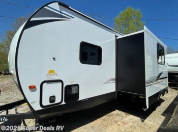 New 2022 Palomino Solaire 243BHS available in Temple, Georgia