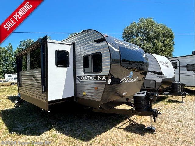 New 2024  Coachmen Catalina 238FEDSLE by Coachmen from Super Deals RV in Temple, GA