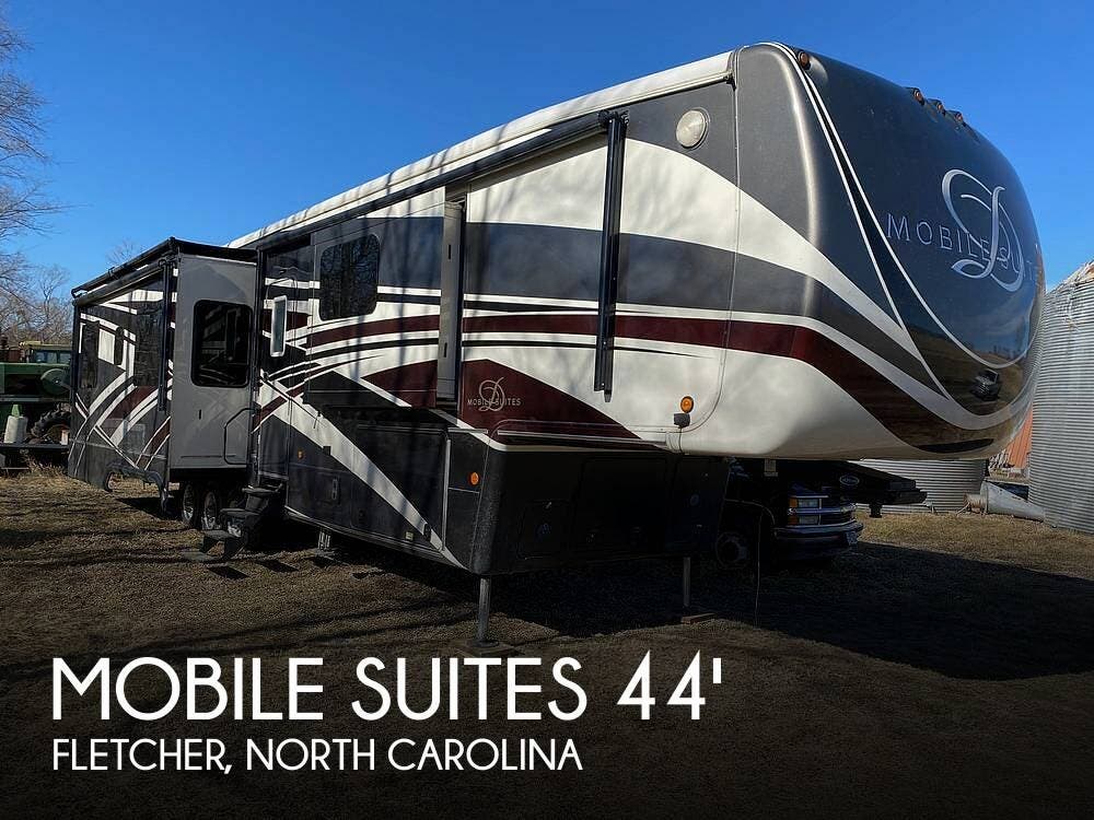 Used 2017 DRV Mobile Suites 44 HOUSTON available in Fletcher, North Carolina