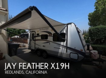 Used 2015 Jayco Jay Feather X19H available in Redlands, California