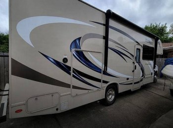 Used 2018 Thor Motor Coach Freedom Elite 29FE available in Pensacola, Florida
