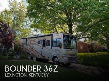 Used 2008 Fleetwood Bounder 36Z available in Lexington, Kentucky