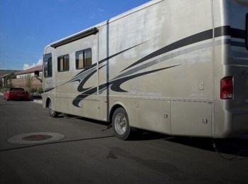 Used 2006 Monaco RV Monarch 33PBD available in Surprise, Arizona