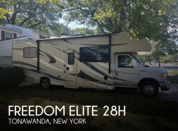 Used 2015 Thor Motor Coach Freedom Elite 28H available in Tonawanda, New York