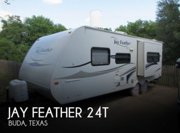 Used 2010 Jayco Jay Feather 24T available in Buda, Texas