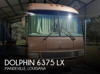 Used 2005 National RV Dolphin 6375 LX available in Mandeville, Louisiana