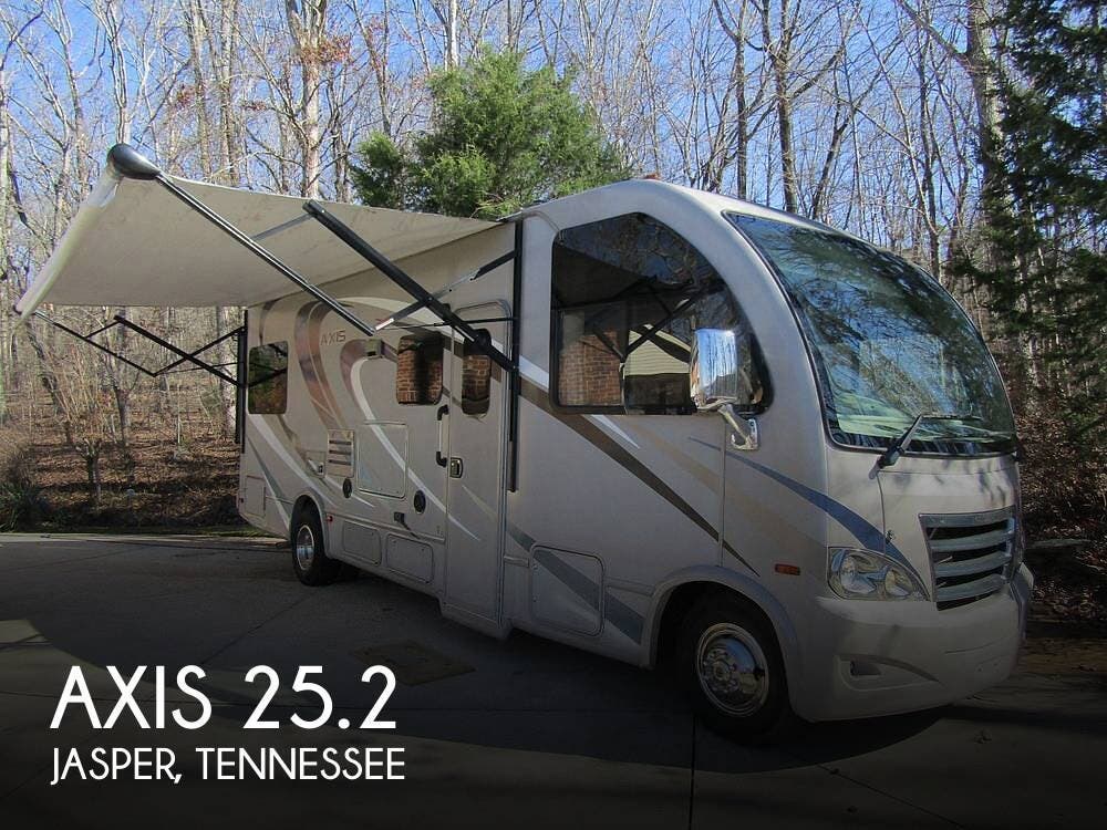 Used 2016 Thor Motor Coach Axis 25.2 available in Jasper, Tennessee