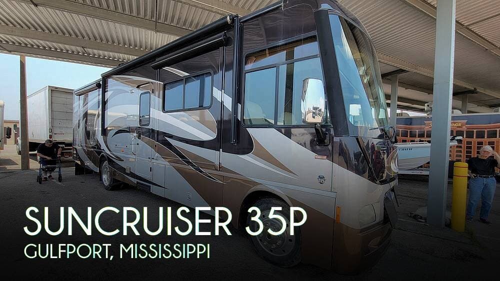 Used 2013 Itasca Suncruiser 35P available in Gulfport, Mississippi