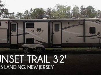 Used 2017 CrossRoads Sunset Trail Super Lite 320BH available in Mays Landing, New Jersey