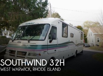 Used 1995 Fleetwood Southwind 32H available in West Warwick, Rhode Island