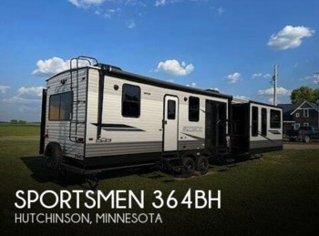 Used 2022 K-Z Sportsmen 364BH available in Hutchinson, Minnesota