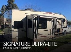Used 2017 Rockwood  Signature Ultra-Lite 8295WS available in East Dundee, Illinois