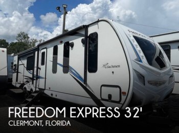 Used 2021 Coachmen Freedom Express 324RLDSLE available in Clermont, Florida