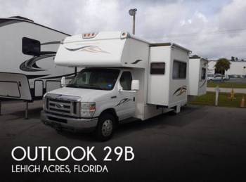 Used 2008 Winnebago Outlook 29B available in Lehigh Acres, Florida