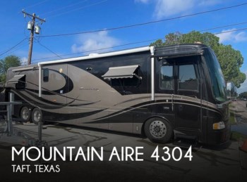 Used 2006 Newmar Mountain Aire 4304 available in Taft, Texas