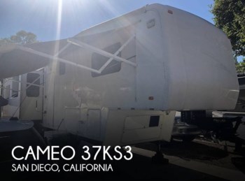 Used 2009 Carriage Cameo 37KS3 available in San Diego, California