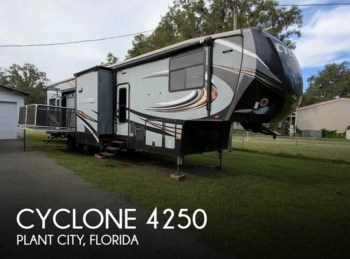 Used 2016 Heartland Cyclone 4250 available in Plant City, Florida