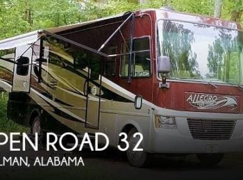 Used 2012 Tiffin  Open Road 32 available in Cullman, Alabama