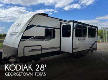 Used 2021 Dutchmen Kodiak Ultra Lite 283BHSL available in Georgetown, Texas