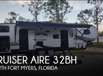 Used 2021 CrossRoads Cruiser Aire 32BH available in North Fort Myers, Florida