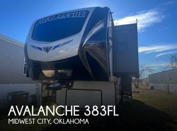 Used 2019 Keystone Avalanche 383FL available in Midwest City, Oklahoma