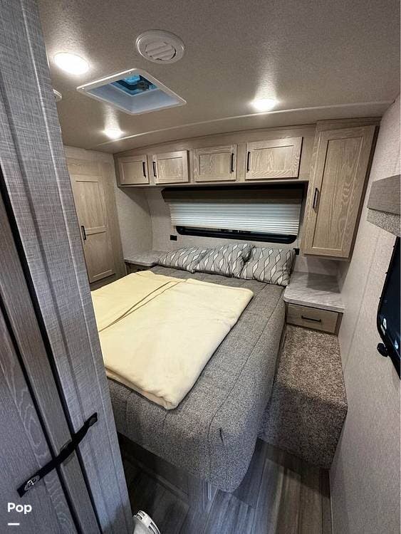 Used 2023 Forest River Flagstaff 25bsds available in Bothell, Washington