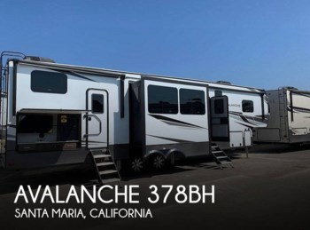 Used 2021 Keystone Avalanche 378BH available in Santa Maria, California