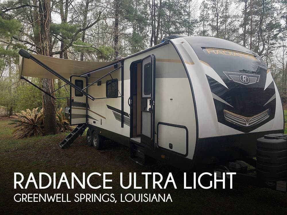 Used 2021 Cruiser RV Radiance Ultra Light 28BH available in Greenwell Springs, Louisiana