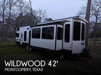 Used 2022 Forest River Wildwood Grand Lodge 42FLDL available in Montgomery, Texas