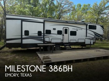 Used 2021 Heartland Milestone 386BH available in Emory, Texas