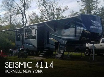 Used 2019 Jayco Seismic 4114 available in Hornell, New York